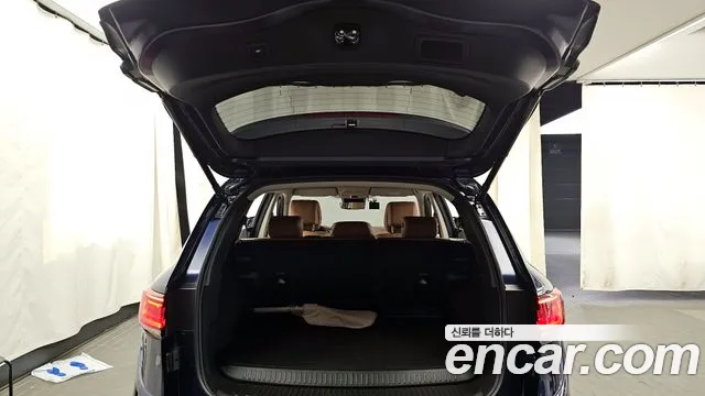 2025 Renault The New QM6 2.0 LPe RE 2WD Sold VIN KNME5C2C4SP104050 – interior seats