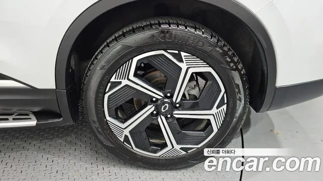 2024 Renault The New QM6 2.0 LPe Premiere 2WD Sold VIN KNME5C2C5RP097278 – trunk area