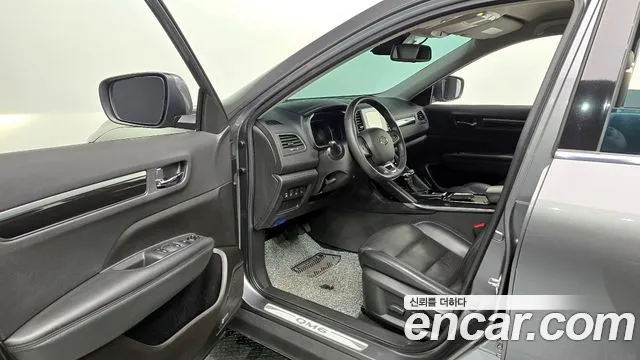 2019 Renault QM6 Diesel 4WD RE Signature Sold VIN KNME5C2M1KP045662 – dashboard
