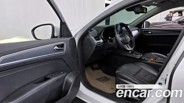 2020 Renault XM3 1.3 TCe RE Signature Sold VIN KNMK5B2RMLP019814 – exterior detail