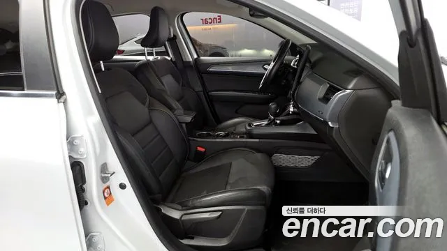 2020 Renault XM3 1.3 TCe RE Signature Sold VIN KNMK5B2RMLP023221 – interior seats 2020 Renault XM3 1.3 TCe RE Signature Sold VIN KNMK5B2RMLP023221 – interior seats