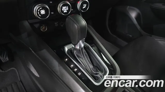 2022 Renault XM3 1.3 TCe RE Signature Sold VIN KNMK5B2RMNP030484 – trunk area
