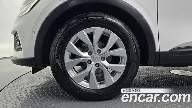 2020 Renault XM3 1.6 GTe LE Plus Sold VIN KNMK5C2HMLP001980 – exterior detail