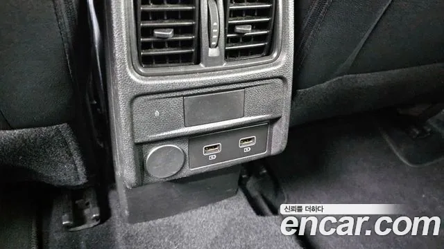 2020 Renault XM3 1.6 GTe LE Plus Sold VIN KNMK5C2HMLP004814 – trunk area