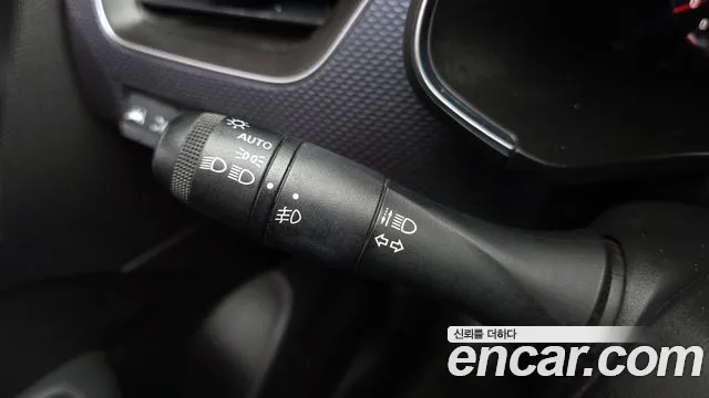2020 Renault XM3 1.6 GTe LE Plus Sold VIN KNMK5C2HMLP008072 – side profile