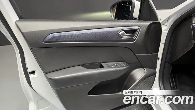 2020 Renault XM3 1.6 GTe LE Plus Sold VIN KNMK5C2HMLP009807 – side profile