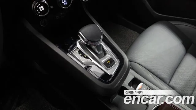 2025 Renault Arkana 1.6 E-TECH Iconic Sold VIN KNMK5C2TMSP050177 – interior seats
