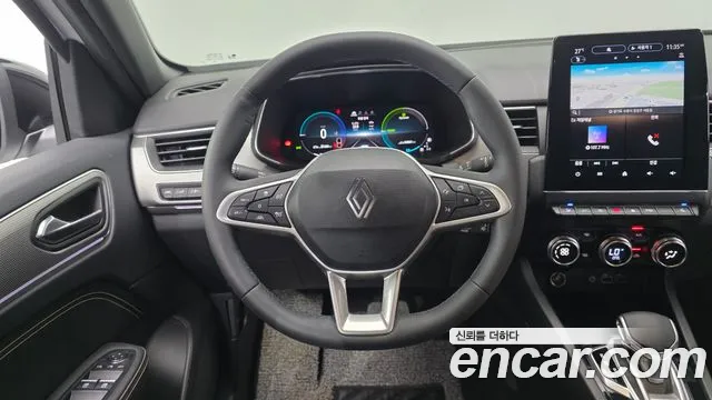 2025 Renault Arkana 1.6 E-TECH Iconic Sold VIN KNMK5C2TMSP050177 – engine bay