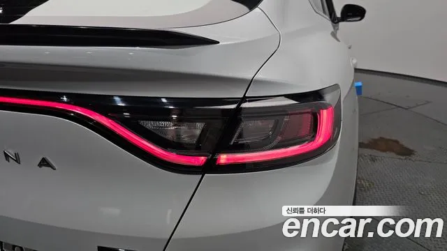 2025 Renault Arkana 1.6 E-TECH Iconic Sold VIN KNMK5C2TMSP050848 – exterior detail