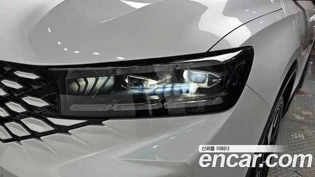 2025 Renault Grand Koleos 1.5 E-TECH Iconic 2WD VIN KNMP5B2U0SP032954
