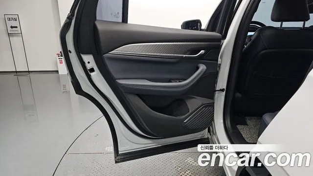2025 Renault Grand Koleos 1.5 E-TECH Iconic 2WD Sold VIN KNMP5B2U0SP032954 – photo 27