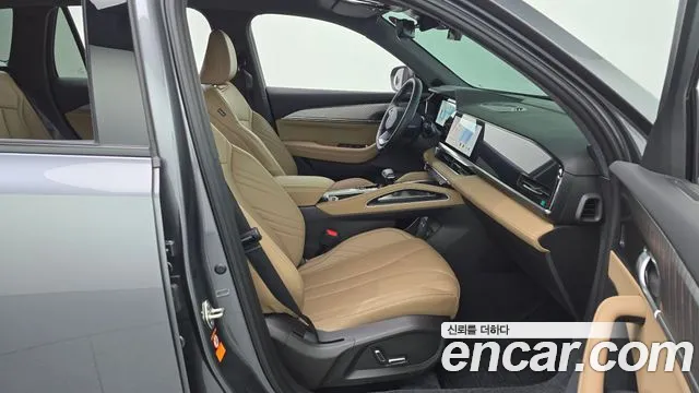 2025 Renault Grand Koleos 1.5 E-TECH Iconic 2WD Sold VIN KNMP5B2U1SP006198 – interior seats