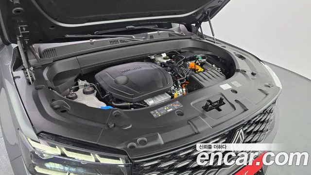 2025 Renault Grand Koleos 1.5 E-TECH Iconic 2WD Sold VIN KNMP5B2U1SP006198 – exterior detail