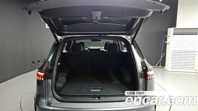 2025 Renault Grand Koleos 1.5 E-TECH Esprit Alphine 2WD Sold VIN KNMP5B2U1SP029500 – trunk area
