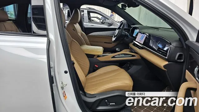 2025 Renault Grand Koleos 1.5 E-TECH Iconic 2WD Sold VIN KNMP5B2U1SP035944 – side profile