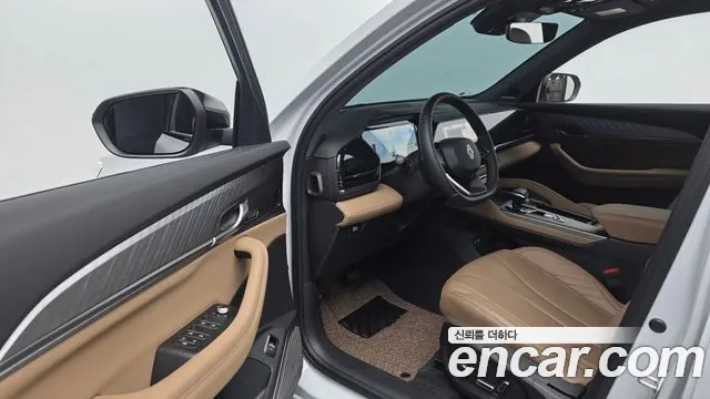 2025 Renault Grand Koleos 1.5 E-Tech Iconic 2wd Sold VIN KNMP5B2U2SP049755 – front exterior