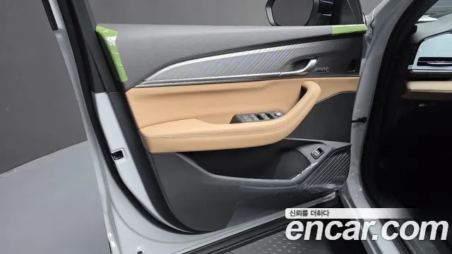 2026 Renault Grand Koleos 1.5 E-TECH Iconic 2WD Sold VIN KNMP5B2U3TP057980 – exterior detail