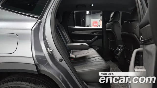 2025 Renault Grand Koleos 1.5 E-TECH Esprit Alphine 2WD Sold VIN KNMP5B2U8SP043507 – trunk area