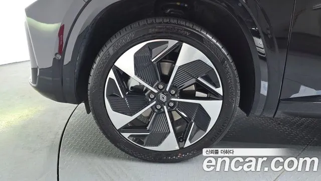 2025 Renault Grand Koleos 1.5 E-TECH Iconic 2WD Sold VIN KNMP5B2U9SP014078 – undercarriage