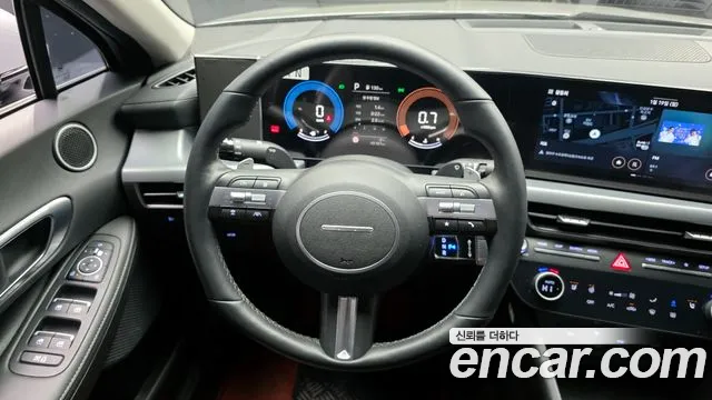 2025 Hyundai Sonata The Edge (DN8) 2.0 LPG(Taxi) Sold VIN LBEDNALEBSY042111 – interior seats