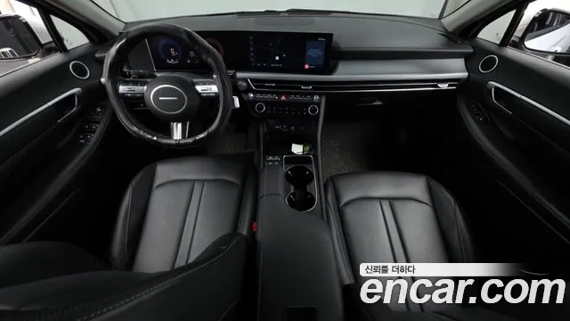 2025 Hyundai Sonata The Edge (DN8) 2.0 LPG(Taxi) Sold VIN LBEDNALEBSY047731 – engine bay