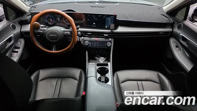 2025 Hyundai Sonata The Edge (DN8) 2.0 LPG(Taxi) Sold VIN LBEDNALEBSY053674 – interior seats