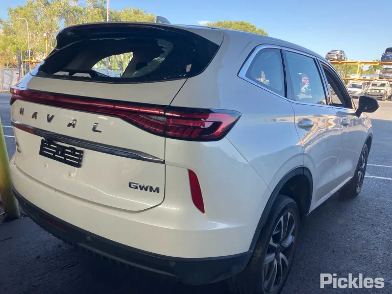 2023 GWM Haval H6 Damaged VIN LGWEF6A56PH927752 – rear exterior