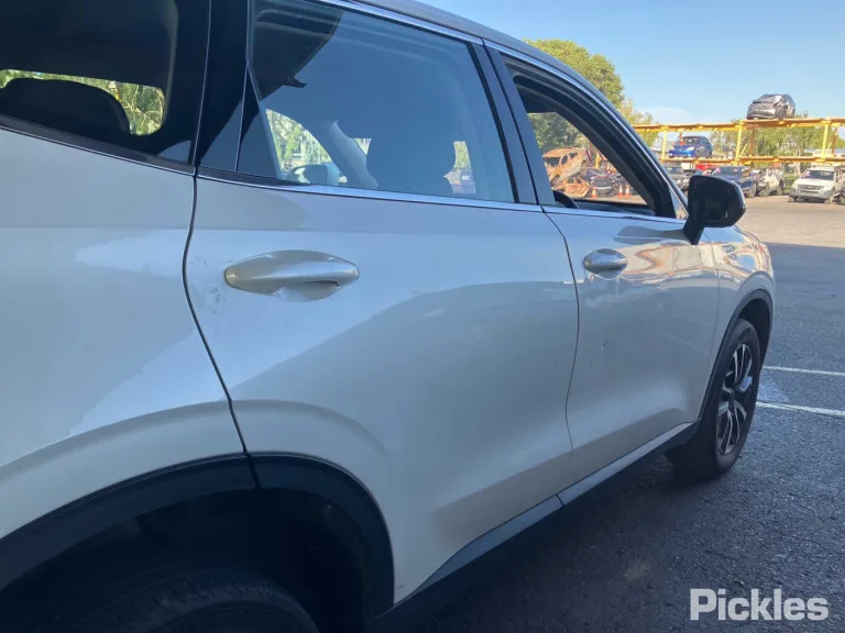 2023 GWM Haval H6 Damaged VIN LGWEF6A56PH927752 – engine bay