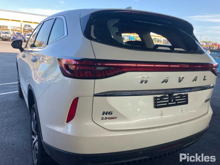 2023 GWM Haval H6 Damaged VIN LGWEF6A56PH927752 – undercarriage