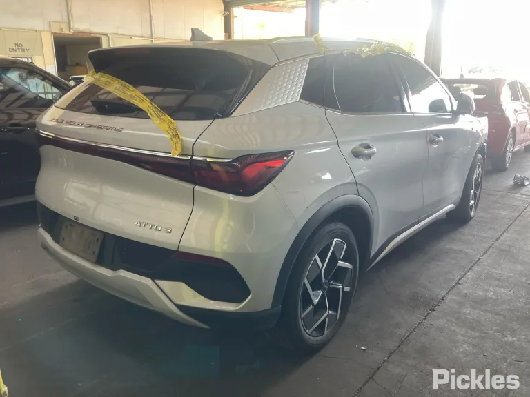2023 BYD ATTO 3 Damaged VIN LGXCE4CB1P2103951 – rear exterior 2023 BYD ATTO 3 Damaged VIN LGXCE4CB1P2103951 – rear exterior