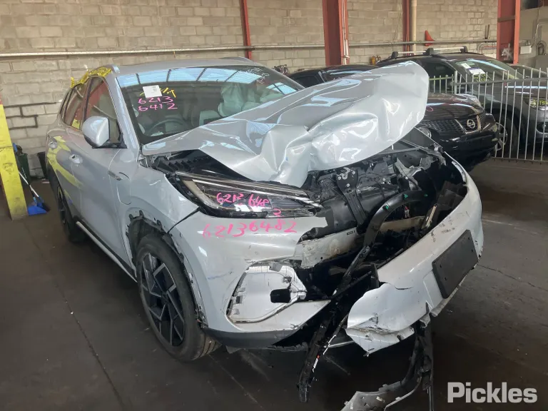2023 BYD ATTO 3 Damaged VIN LGXCE4CB1P2103951 – interior seats 2023 BYD ATTO 3 Damaged VIN LGXCE4CB1P2103951 – interior seats
