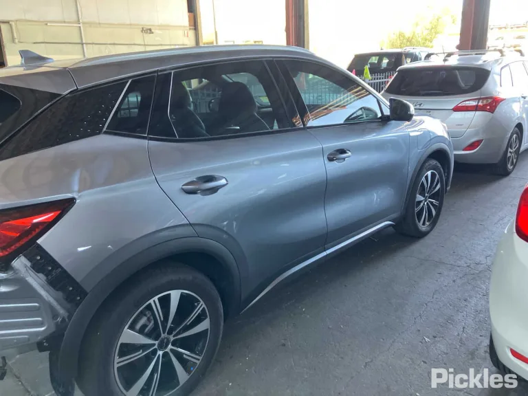 2025 BYD ATTO 3 Damaged VIN LGXCE4CB6S2172207 – side profile
