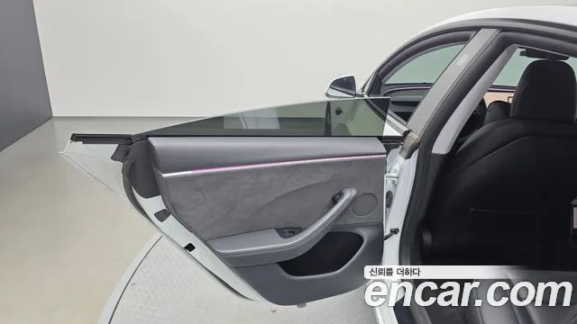 2024 Tesla Model 3 Long Range AWD Sold VIN LRW3E7EK3RC153739 – trunk area