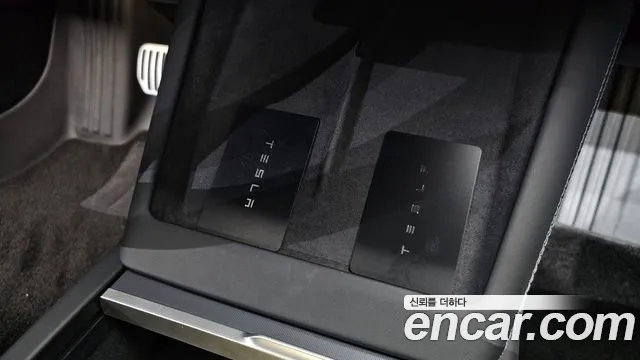 2025 Tesla Model 3 Long Range AWD Sold VIN LRW3E7EK5SC475658 – engine bay