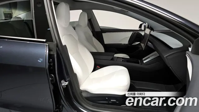 2025 Tesla Model 3 Long Range AWD Sold VIN LRW3E7EK9SC475422 – exterior detail