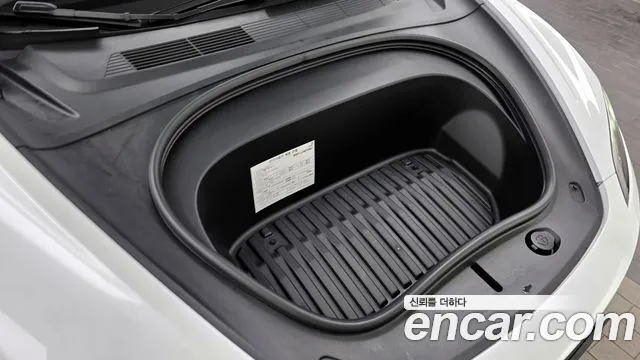 2024 Tesla Model 3 Long Range AWD Sold VIN LRW3E7EKXRC161997 – trunk area
