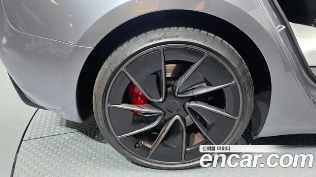 2024 Tesla Model 3 Performance Awd Sold VIN LRW3E7ET0RC295961 – front exterior