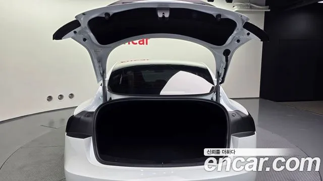 2025 Tesla Model 3 Performance AWD Sold VIN LRW3E7ET2SC507216 – photo 19 2025 Tesla Model 3 Performance AWD Sold VIN LRW3E7ET2SC507216 – photo 19