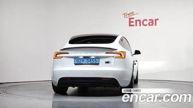 2024 Tesla Model 3 Performance AWD Sold VIN LRW3E7ET3RC179055 – undercarriage