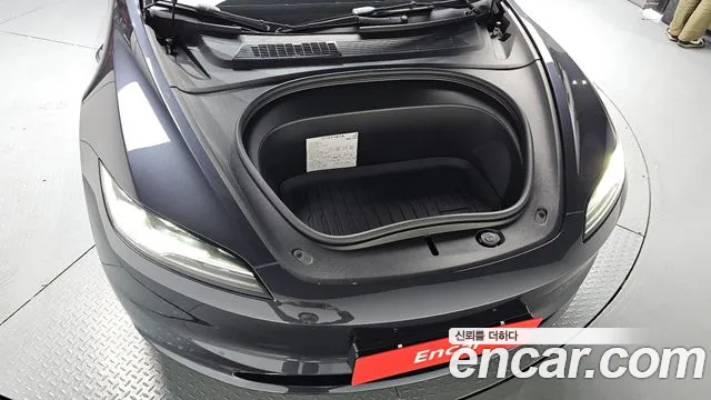 2025 Tesla Model 3 RWD VIN LRW3E7FS6SC678573