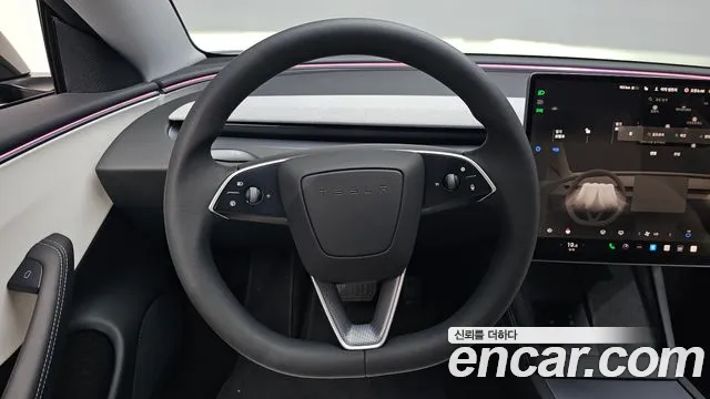 2025 Tesla Model 3 RWD Sold VIN LRW3E7FSXSC671965 – interior seats 2025 Tesla Model 3 RWD Sold VIN LRW3E7FSXSC671965 – interior seats