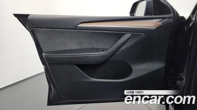 2024 Tesla Model Y Long Range Awd Sold VIN LRWYGCEK0RC700118 – front exterior