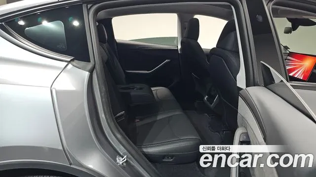 2025 Tesla Model Y Long Range Launch Edition Awd Sold VIN LRWYGCEK5SC020608 – front exterior