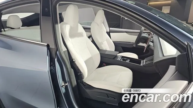 2025 Tesla Model Y Long Range Launch Edition AWD Sold VIN LRWYGCEK6SC977801 – exterior detail