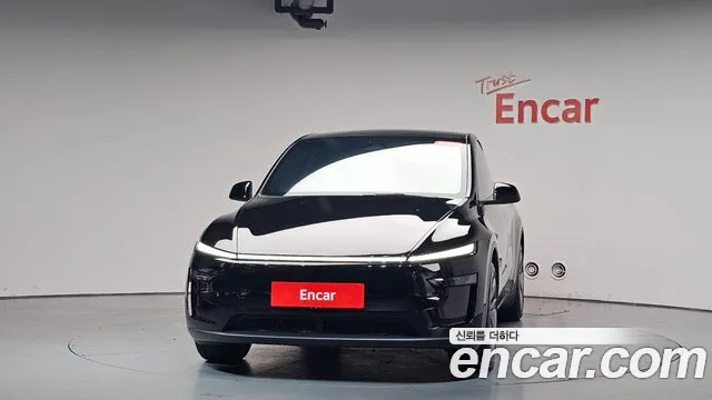 2025 Tesla Model Y Long Range AWD VIN LRWYGCEK7SC216601