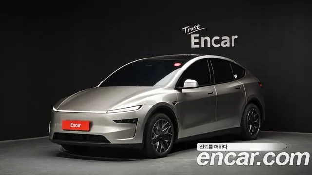 2026 Tesla Model Y L Long Range Awd Sold VIN LRWYGCEK9TC688171 – front exterior