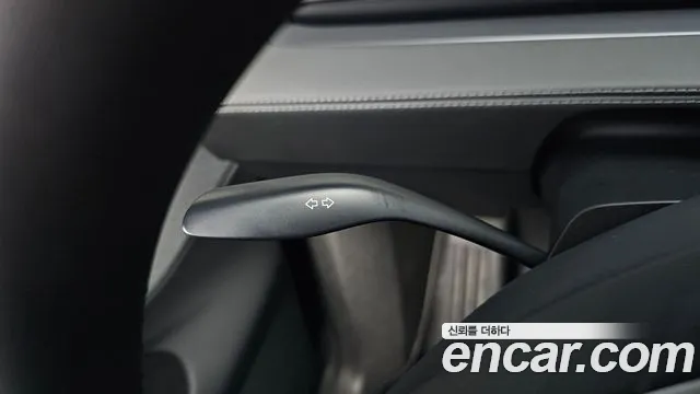 2025 Tesla Model Y Rwd Sold VIN LRWYGCFJ0SC053943 – front exterior
