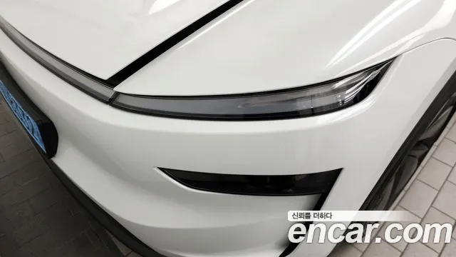 2025 Tesla Model Y RWD VIN LRWYGCFJ0SC214467