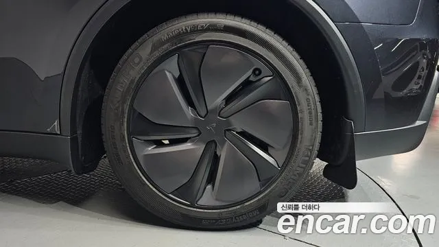 2025 Tesla Model Y RWD Sold VIN LRWYGCFJ2SC264884 – photo 24