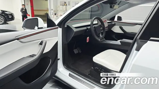2025 Tesla Model Y RWD Sold VIN LRWYGCFJ3SC045433 – photo 19